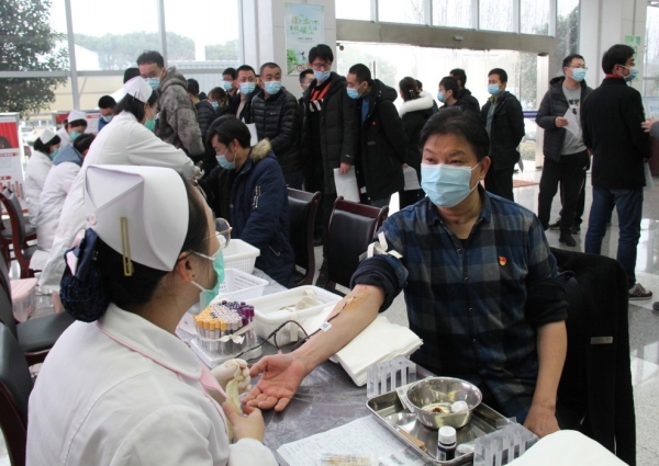 精檢為民熱血報國我院組織開展無償獻血志願活動